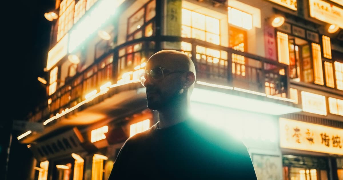 Country Artist Justin Jeansonne's Authentic Storytelling Offers Lessons for HR Vendor Talent Development Strategies