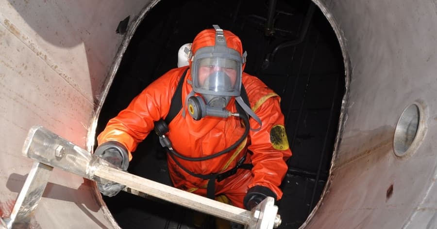 New Confined Space Safety Guide Addresses Critical OSHA Compliance Requirements