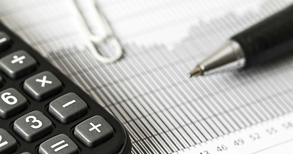 NAVEX 2024 Report Reveals Record Whistleblowing Rates and Shifting Reporting Patterns